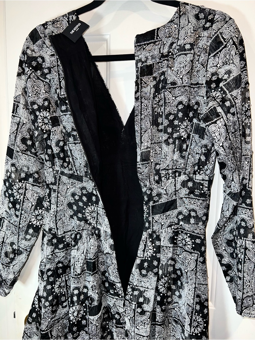 NWT The Kooples Bandana Print V-Neck Midi Dress Black & White Size S (EU 1) - Picture 9 of 11